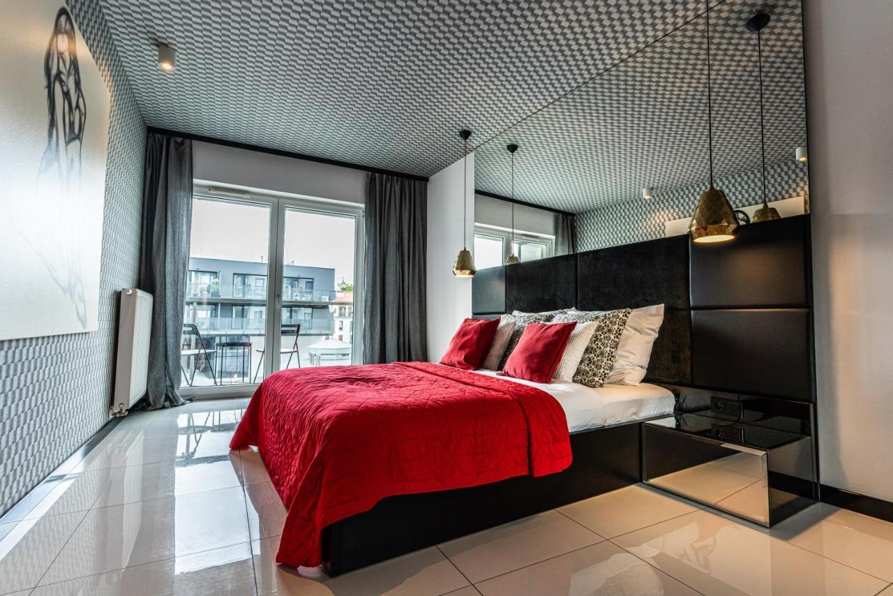 Apartamenty Homely Place Serce Poznania - Stary Rynek - Parking Екстер'єр фото
