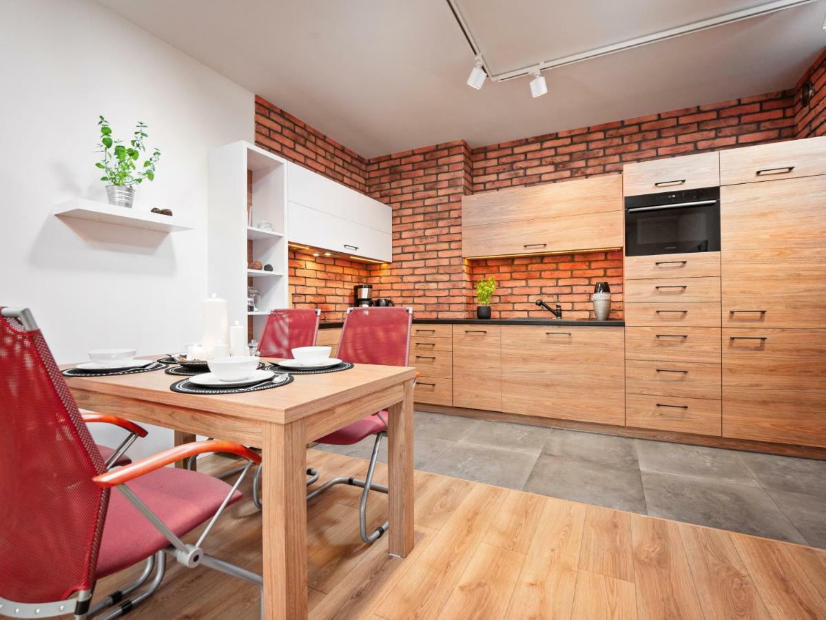 Apartamenty Homely Place Serce Poznania - Stary Rynek - Parking Екстер'єр фото