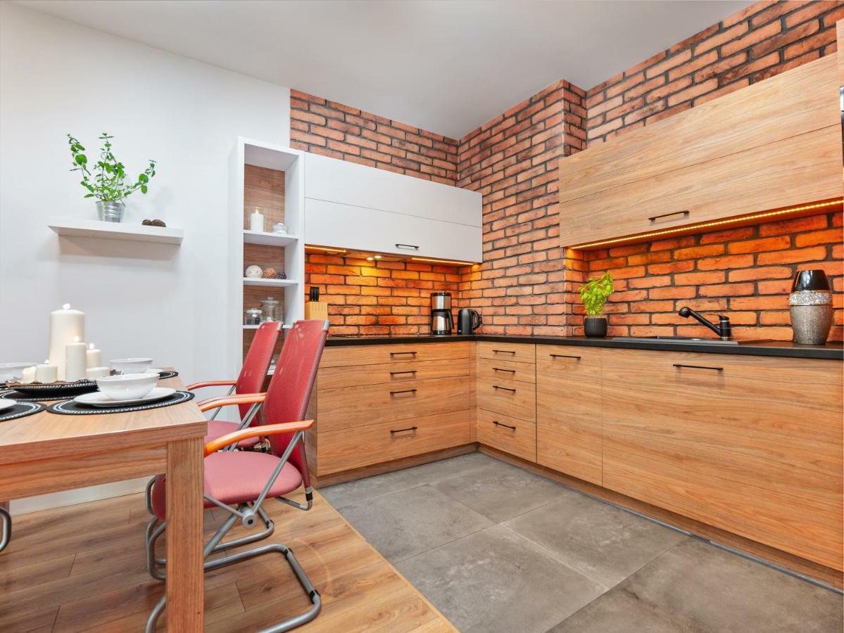 Apartamenty Homely Place Serce Poznania - Stary Rynek - Parking Екстер'єр фото